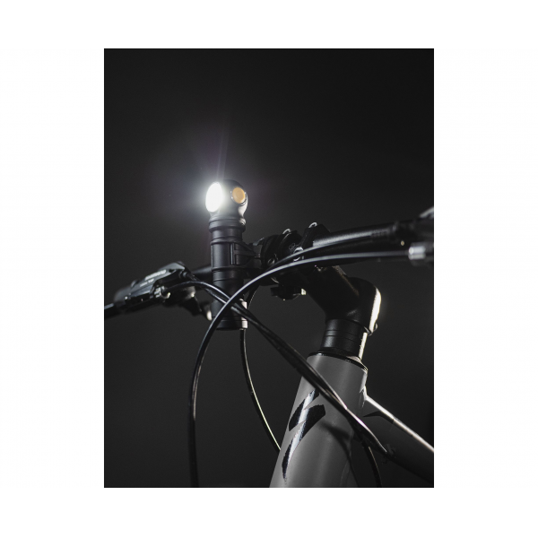 f60d6928-29a0-4339-8e8c-24ee1fce7f0d.png ARMYTEK ABM-01 (nosač za bicikl)
